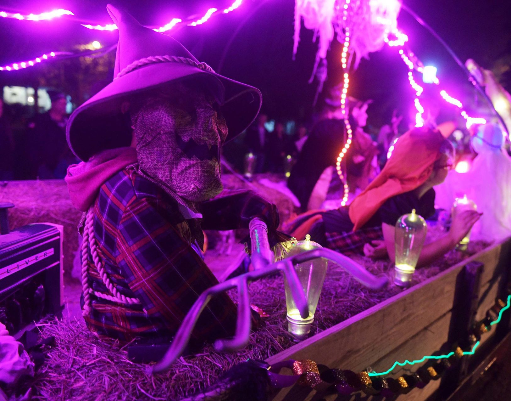 Newville Halloween Parade 35.JPG